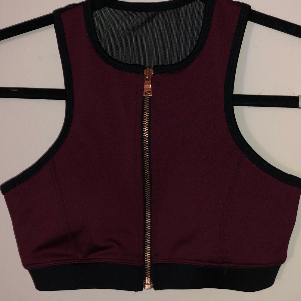 Sports bra